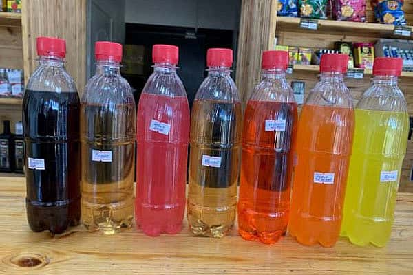 Метанол и этилбутират: в сидре-убийце, отравившем жителей Поволжья, нашли опасные примеси