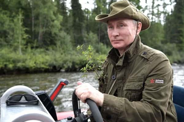 Путин вспомнил о своей дружбе с Берлускони