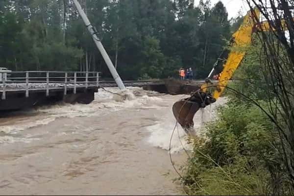 Режим ЧС регионального масштаба ввели в Бурятии из-за разрушения дамбы