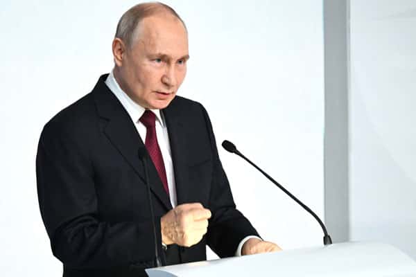 Express: Путин сделал устрашающее предупреждение Британии