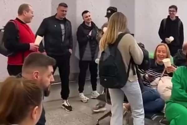 Более 130 пассажиров рейса FZ 966 "Москва — Дубай" не могут вылететь из Внуково