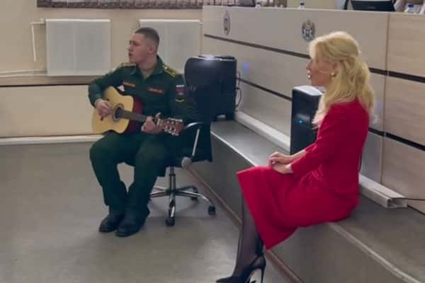 Мизулину раскритиковали в Сети за исполнение песни украинской группы «Бумбокс»