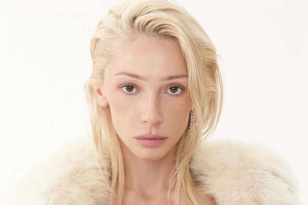 Шкаф, спорный объект в иске против Ивлеевой, будет продан на аукционе, а вырученные средства пойдут на помощь СВО