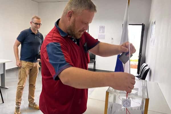 За приравнивание голосующих за границей к оппозиции могут наказать