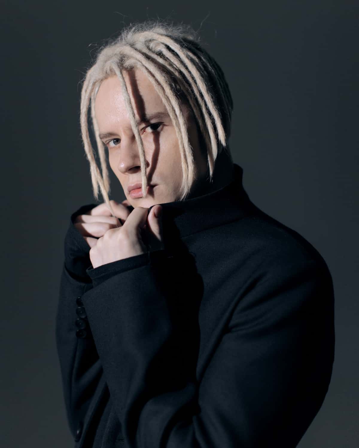 В Госдуме предложили пополнить школьную программу песнями SHAMAN и Газманова