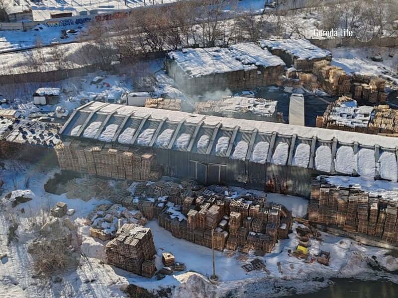 «Портал в ад» снова заработал в Екатеринбурге? В центре города жители задыхаются от дыма