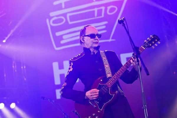 Группа «Пикник» не может связаться с одним из участников после теракта  