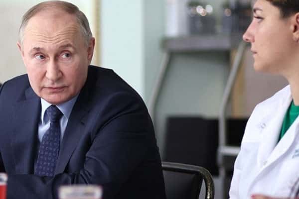 Глава Тверской области Руденя испугался, что занял место Путина на совещании