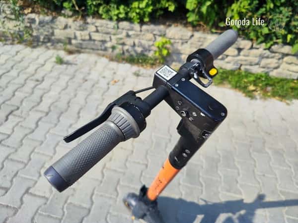 Две аварии с электросамокатом и моноколесом в Екатеринбурге: ранения 8-летнего мальчика и 70-летней женщины