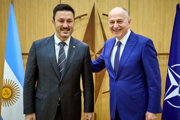 Минобороны Аргентины: Аргентина намерена стать глобальным партнером НАТО