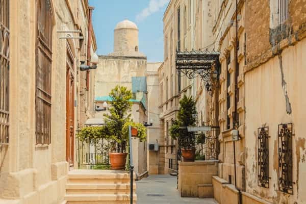 РБК: в России на 20% вырос спрос на шенгенские визы в страны Европы