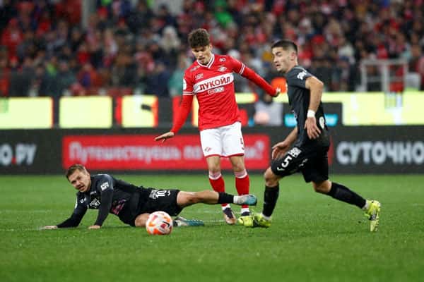 Футболист «Спартака» Леон Классен попал в сети мошенников: как потерял почти миллион рублей