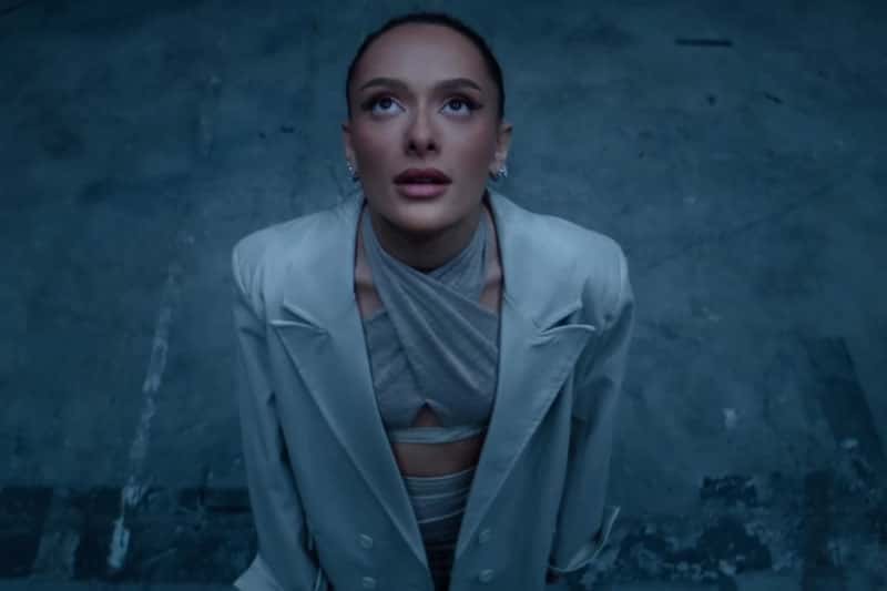 Участницу «Евровидения» от Израиля заперли в отеле из-за угрозы безопасности