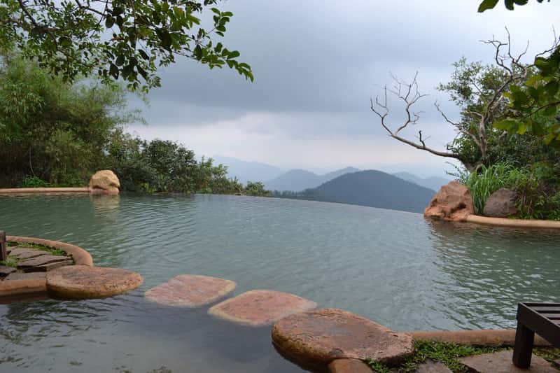 Чудо у побережья Гоа: российский турист спасен морской пехотой Индии, еще двое пострадали