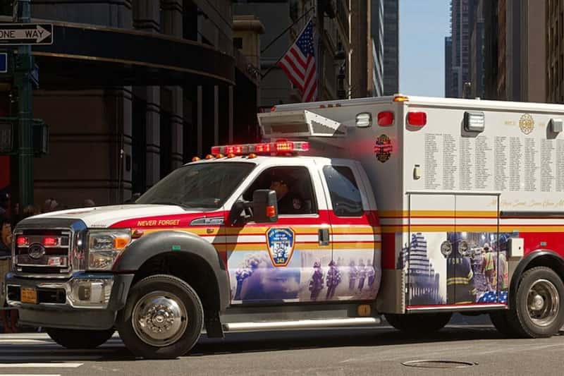 В озере Сикс-Майл на юге Аляски нашли самолёт с телами двоих мужчин