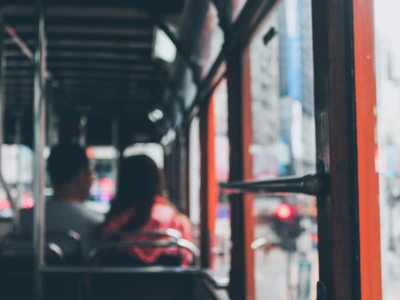 Госдума обсудила инициативу: запретить высаживать беременных из общественного транспорта за неоплату