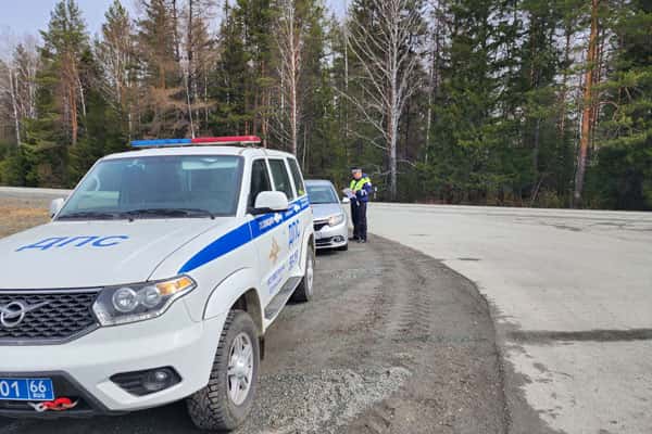 «Покажите мне такого идиота»: автоэксперт удивился штрафам за шипованную резину