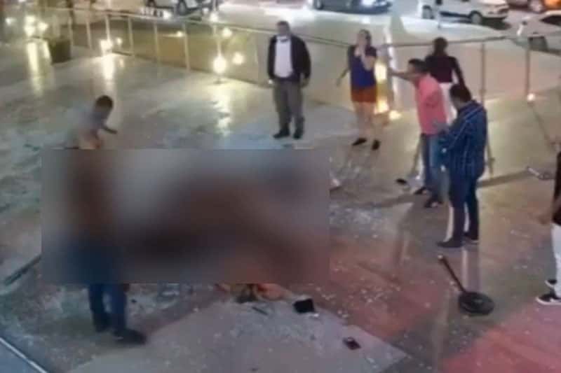 Опубликованы кадры обрушения балкона в ночном клубе Мексики