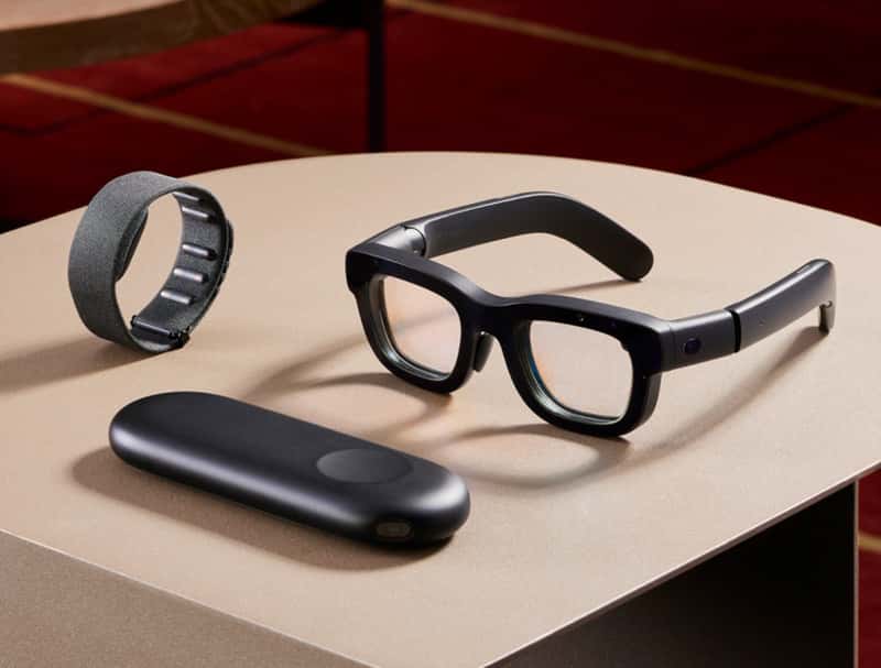 Разработка будущего: Марк Цукерберг представил управляемые мозгом очки