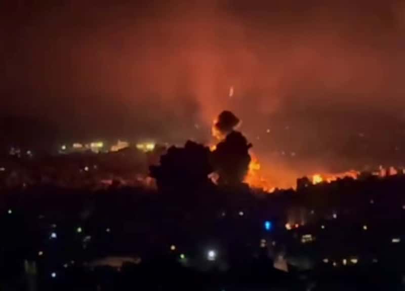 Израиль ударил по Бейруту. Целью мощной атаки был преемник генсека "Хезболлы"