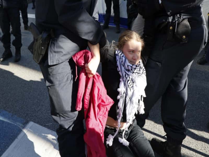 Экоактивистка Грета Тунберг сновала загремела в полицию из-за протестов в Брюсселе
