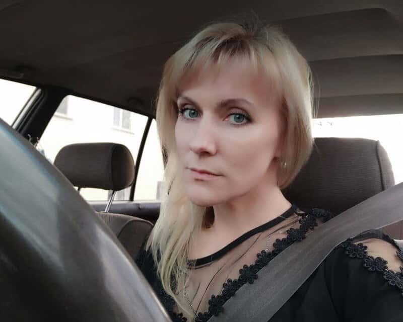 Бунт против цыган в Коркино: сотни людей пошли штурмовать цыганский дом из-за убийства таксистки