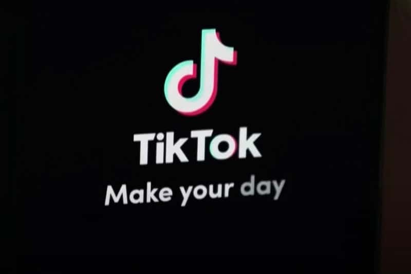 Зависимость от TikTok и Reels: "Это не просто развлечение, это разрушение мозга!" – шокирующее исследование раскрывает опасности коротких видео