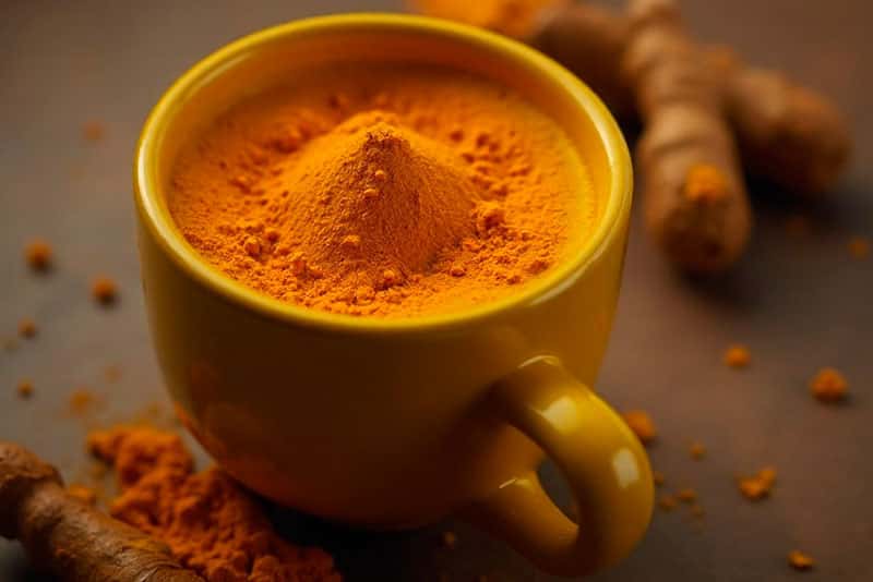 Кофе с куркумой и интервальное голодание: названы способы защиты от Альцгеймера