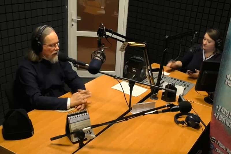 Митрополит Рязани призывает к молитвам во время атак дронов: "Лучше всего молиться!'"