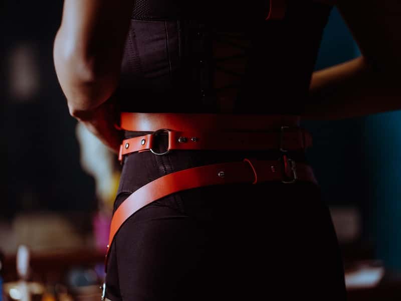  «Я потерял контроль!» В Москве мужчина случайно убил любовницу во время БДСМ-игр