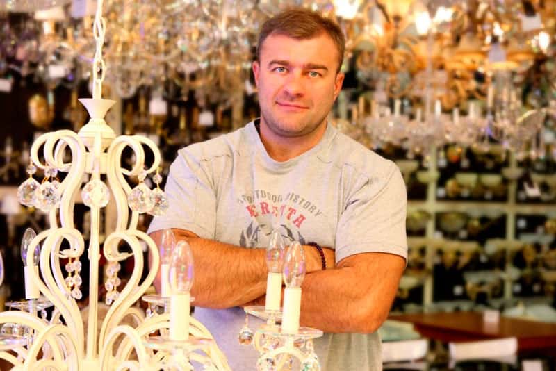 Неожиданный поворот семейной истории: "Сын, о котором никто не знал!"— Михаил Пореченков и его внебрачный ребенок