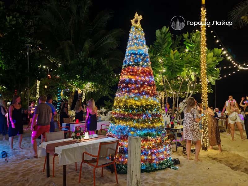 Больше не Пхукет - Анапа: Русские "захватили" часть Таиланда - везде гремят "Руки Вверх". Видео