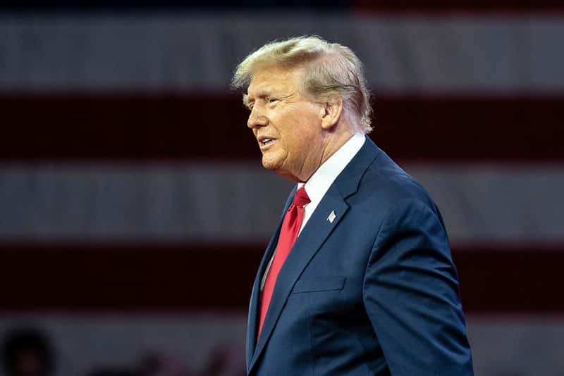 Трамп заявил, что не собирается депортировать из США принца Гарри