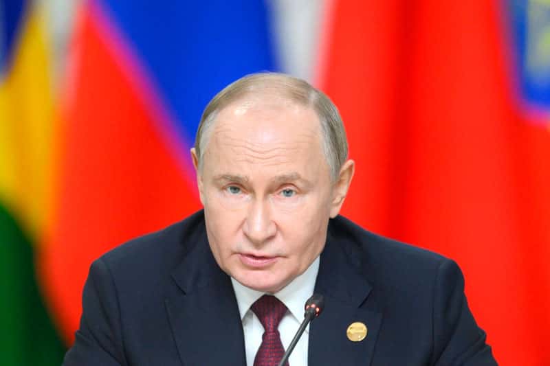 Путин призвал к "обеспечению преимуществ" для отечественных производителей