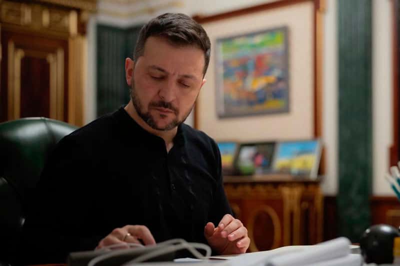 Зеленский: «Выборы в Украине пройдут после окончания военного положения» — ключевые идеи форума «Украина. Год 2025»