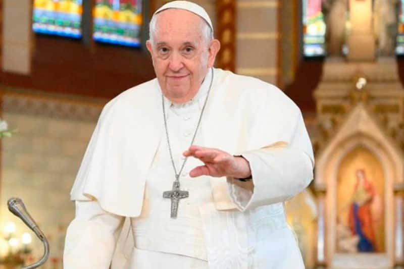 Состояние Папы Франциска ухудшилось: «Легкая почечная недостаточность»