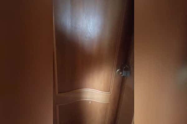 Пытается выселить? Волгоградец каждое утро включает песни SHAMANа на полную громкость