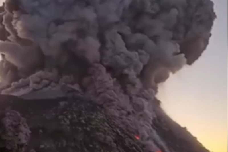 Супервулкан: "Угроза, превышающая глобальное потепление, может погубить Землю!" — ученые о катастрофе