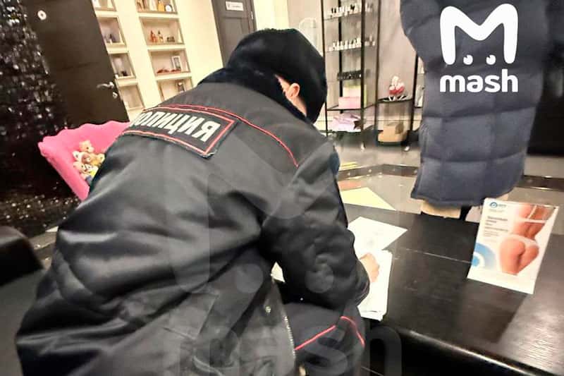 Клиентка московского салона красоты обнаружила видеокамеру во время интим-эпиляции