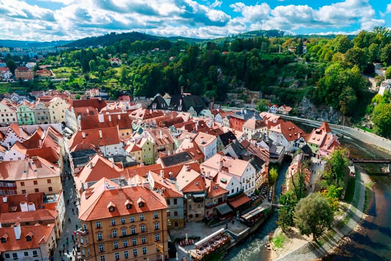 Румынская оппозиция обращается к Путину: "Признаем братство православной веры, нам нужна независимость"