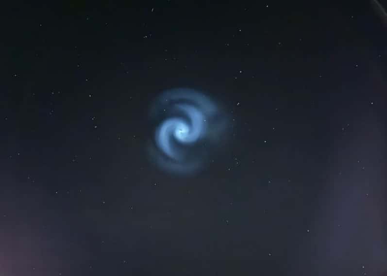 "Не бойтесь": над Россией и Европой заметили странную спираль