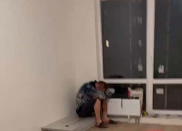 В Москве дольщики ЖК «Остафьево» обнаружили, что в их квартирах живут строители