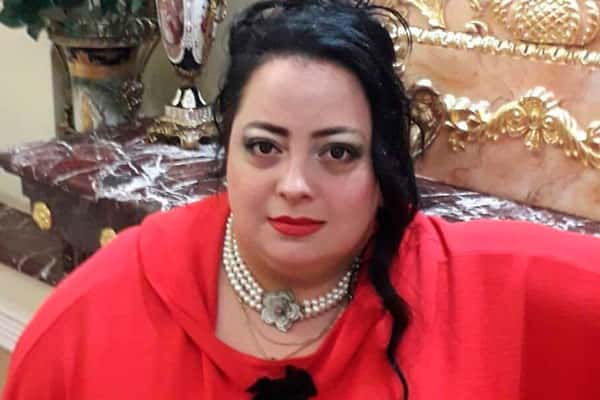 «Она сидела в кресле уже мертвая»: Скоропостижно скончалась звезда «Битвы экстрасенсов» Юлия Корнеева