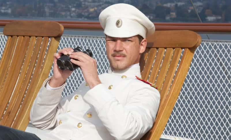 "Никто не забирает тело": актера Владимира Алферова не могут похоронить три недели