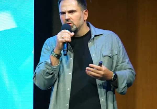 Правоохранители арестовали экс-главу Binance Смеркиса по делу о мошенничестве