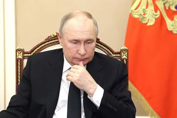 Путин провел переговоры с премьером Ирака и главой МИД Ирана