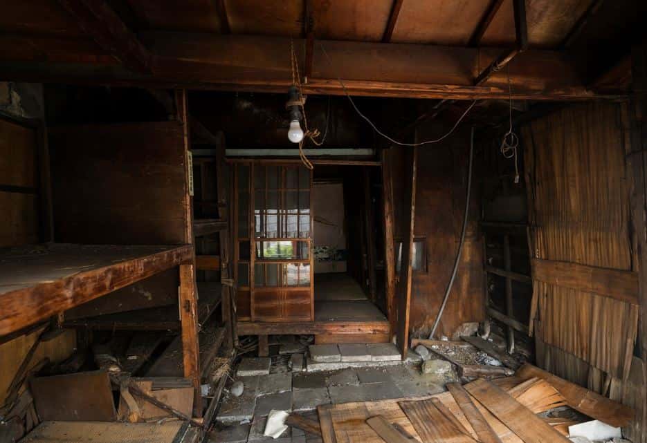 В России подсчитают количество бесхозных домов