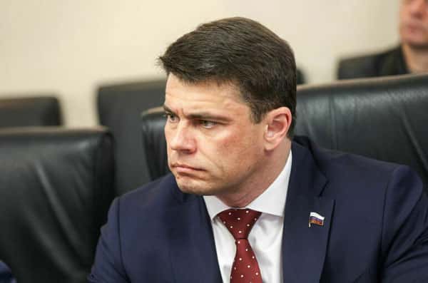 Оригинальный контент будет маркироваться для борьбы с дипфейками: инициатива представлена на Невском форуме