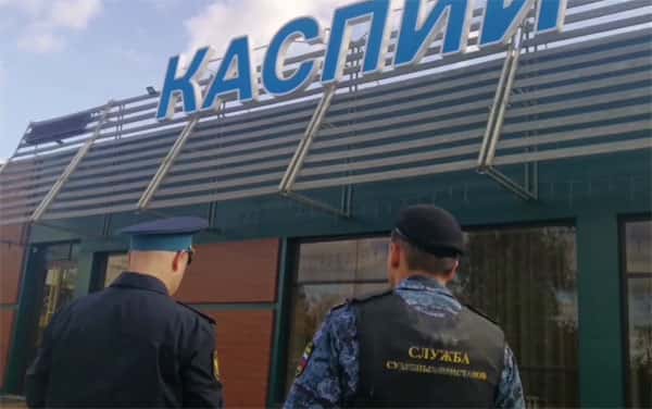 МИД Азербайджана требует расследовать нападение ФСБ на граждан страны