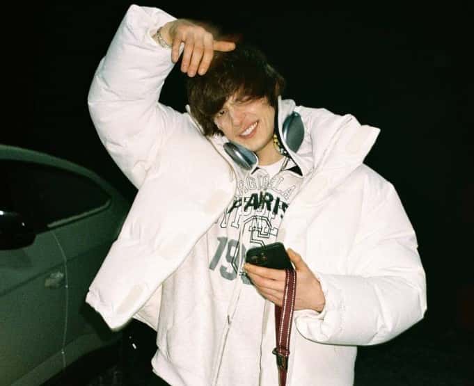 Рэпера OG Buda оштрафовали на 50 тысяч за пропаганду наркотиков в треках  